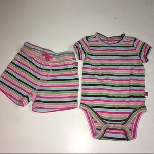 Two piece baby wear